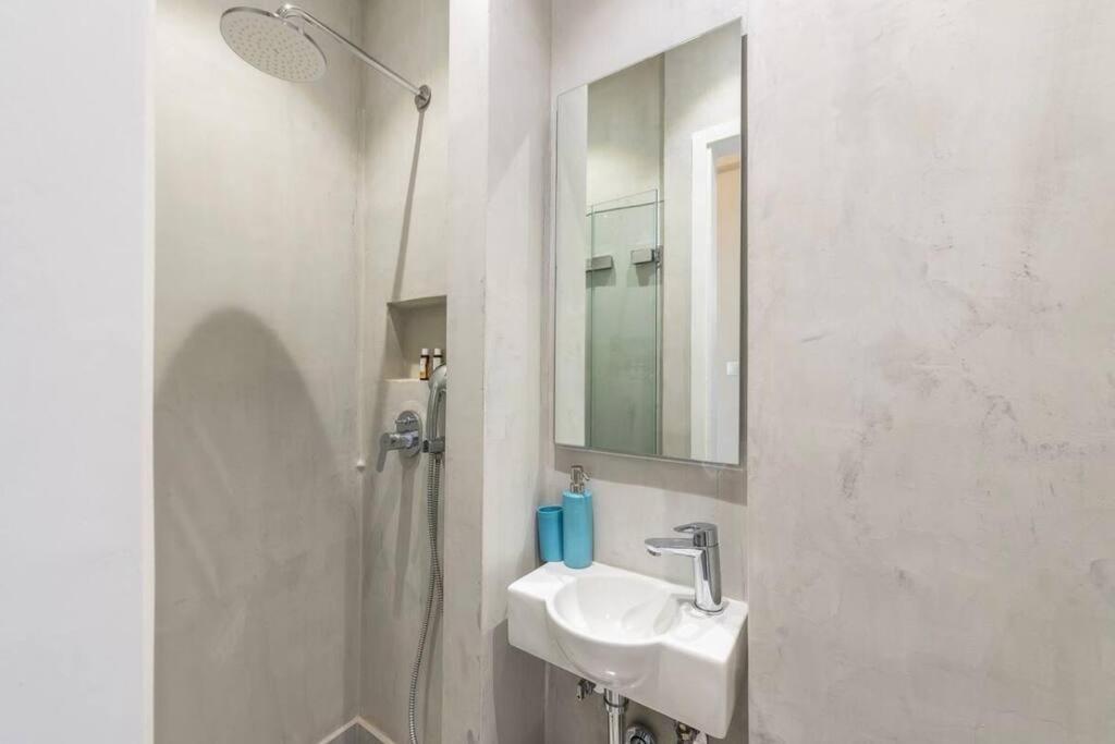Syntagma H&B Apartment Athene Buitenkant foto