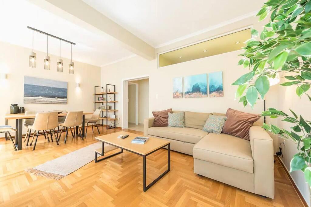 Syntagma H&B Apartment Athene Buitenkant foto